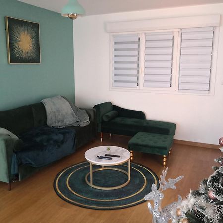 Maison Individuelle, Campagne, 3 Chambres, Baignoire Balneo 2 Places Genech Bagian luar foto