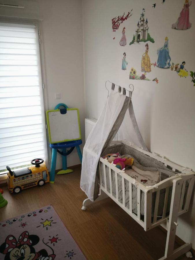 Maison Individuelle, Campagne, 3 Chambres, Baignoire Balneo 2 Places Genech Bagian luar foto
